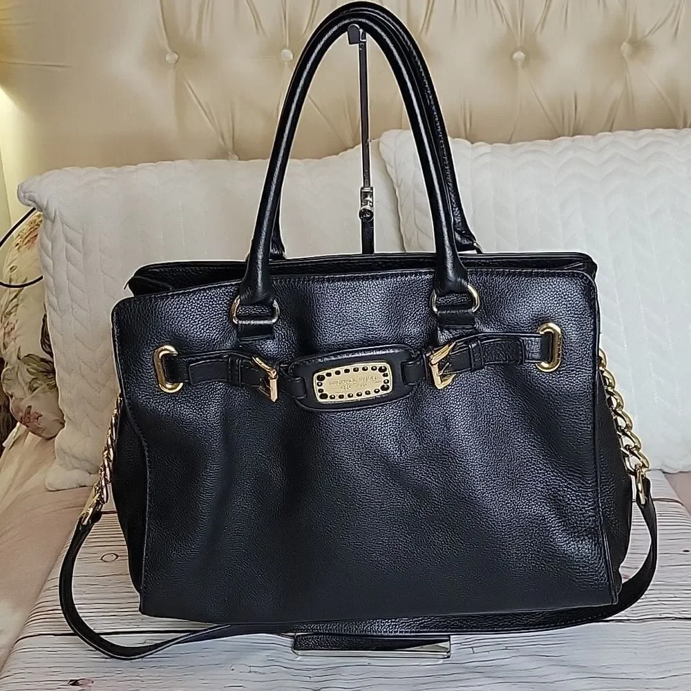 MICHAEL Michael Kors Large Black Leather Shoulder Bag